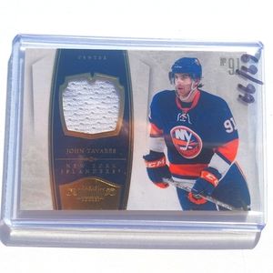 Superstar John Tavares 2nd Year Jersey Card Serial # 69/99 Year 2010/11